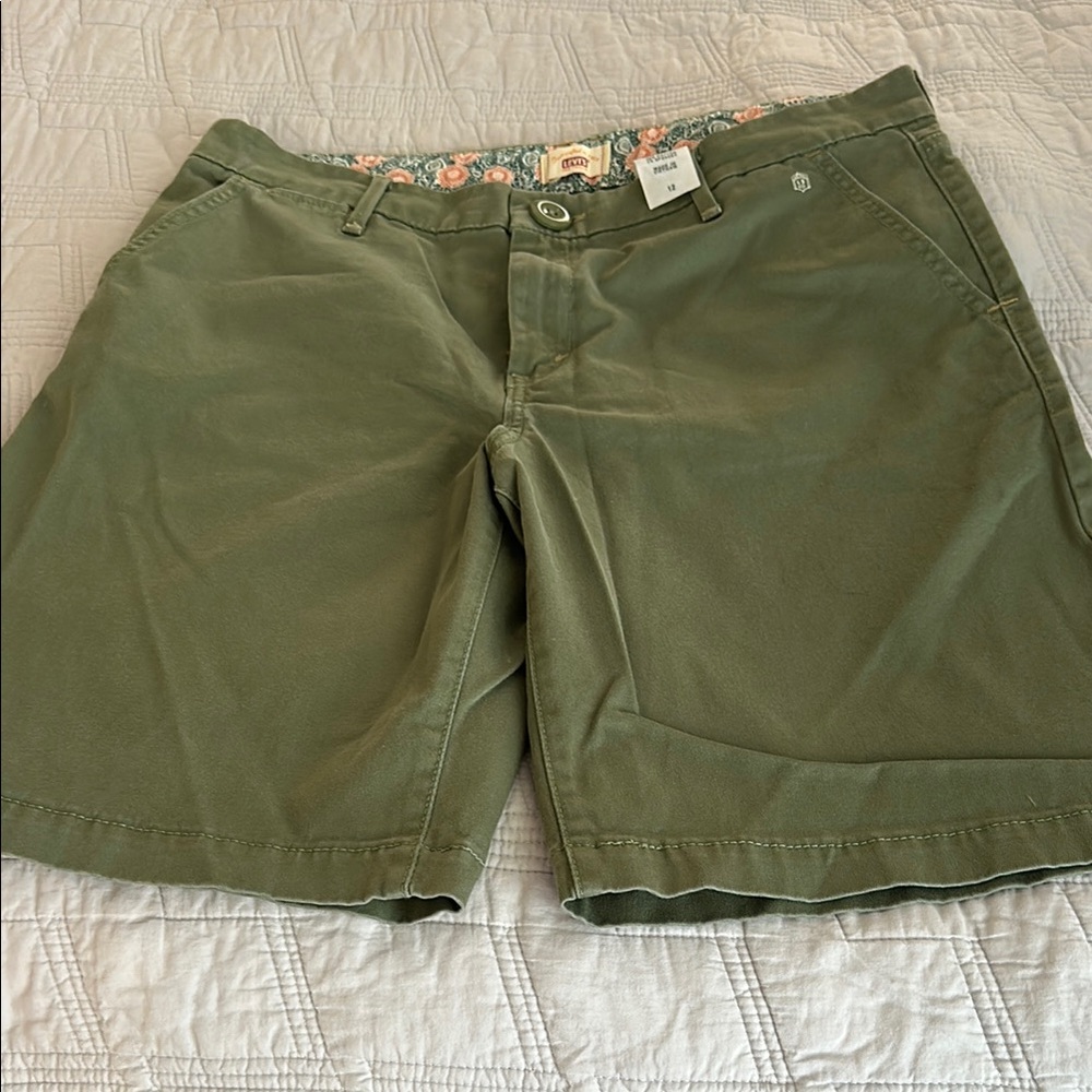Levi's Sage Green Shorts with Floral Waistband
